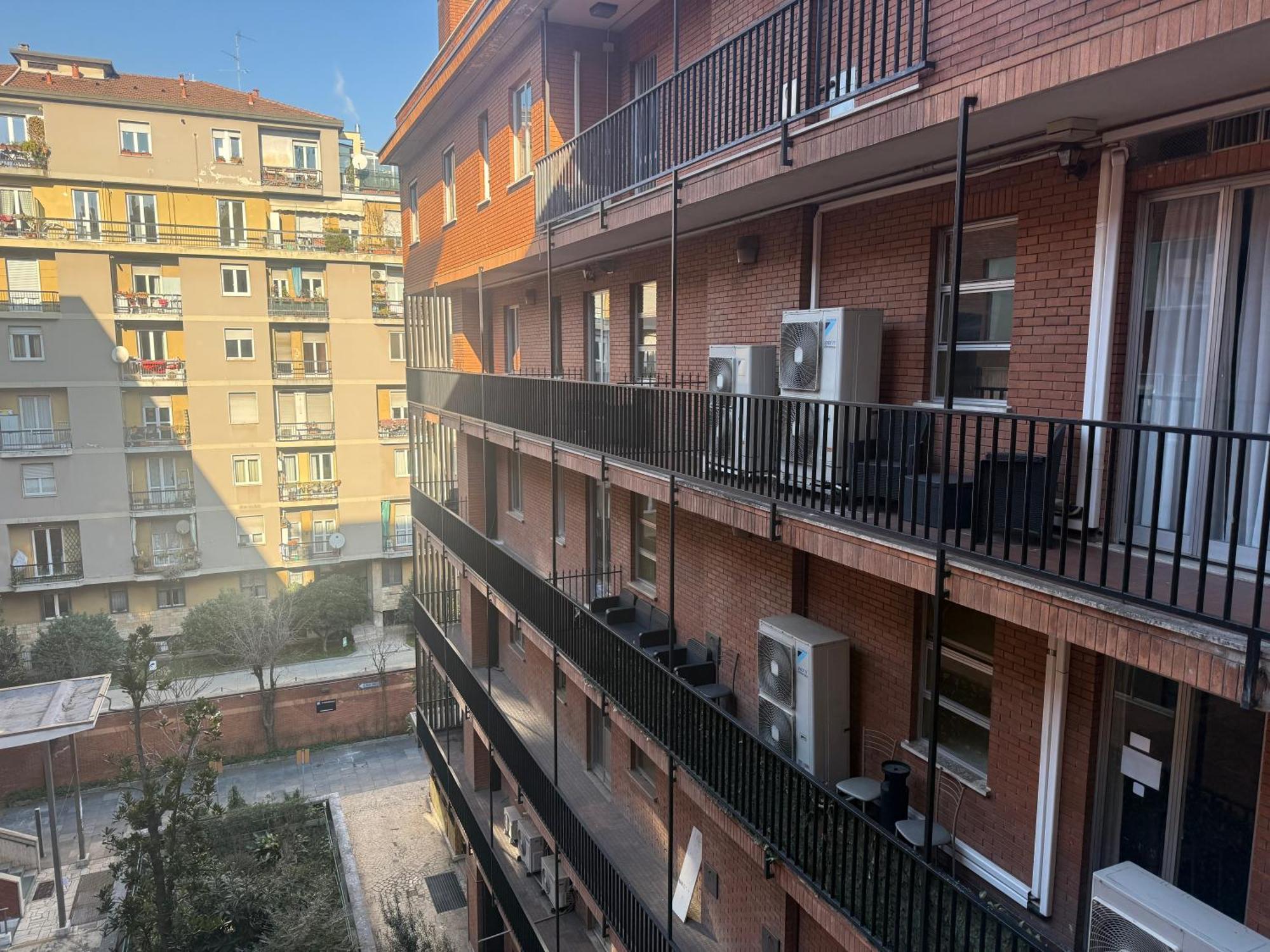 Hotel Giacosa Milano Exterior foto